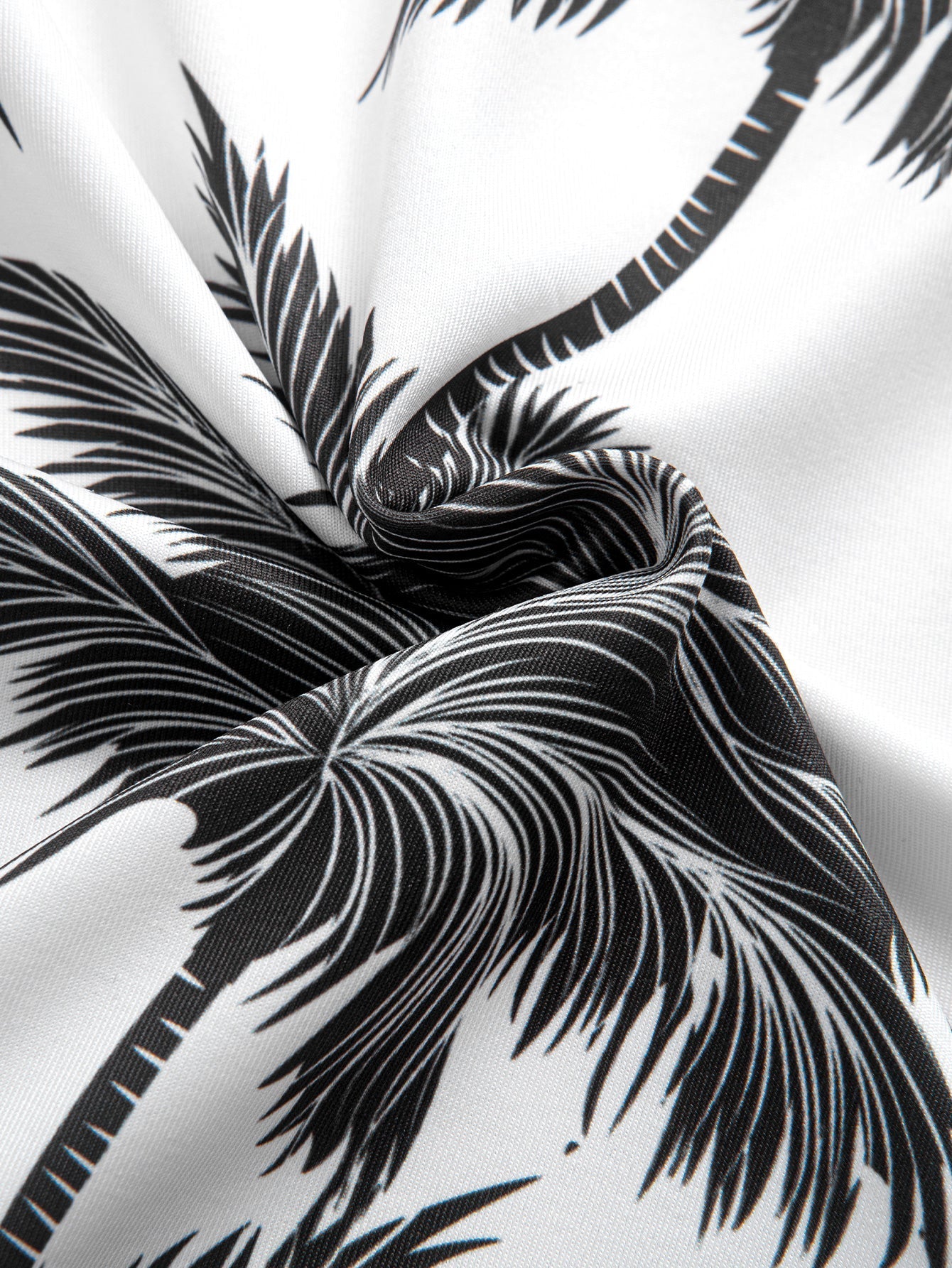 Palm Tree Print Arc Hem T-Shirt