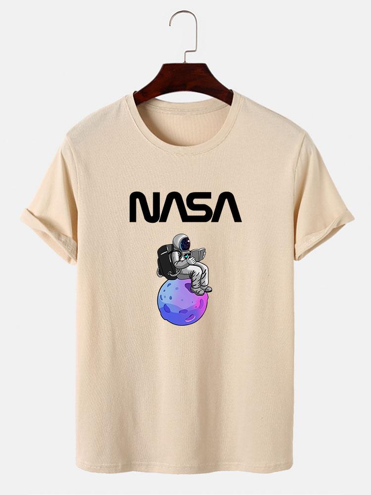 Astronaut Reading Book Print T-Shirt